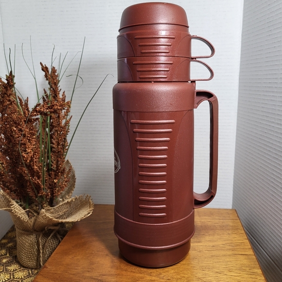 Vintage Tim Hortons 1 Litre Thermos with 2 Drinking Cups - Picture 2 of 16